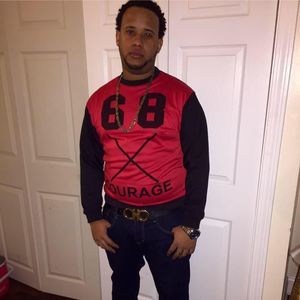 Meet your Posher, Javier