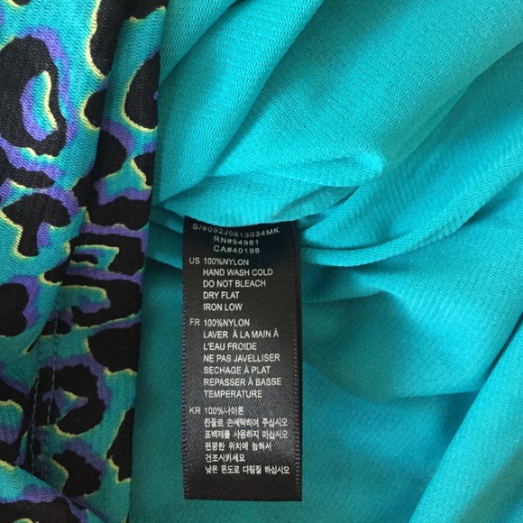 Forever 21 Aqua leopard dress - Picture 3 of 4
