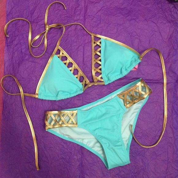 NWT Victoria's Secret mint green swimsuit👙
