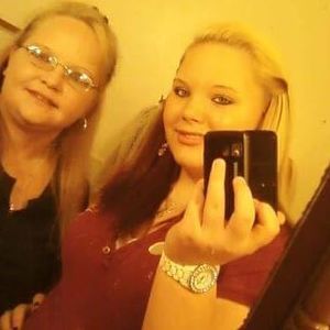 Meet your Posher, Rose