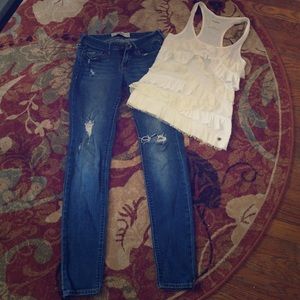 Hollister jeans & Abercrombie top❤️
