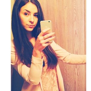 Meet your Posher, Mihaela