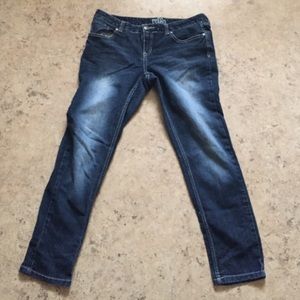 Juniors Blue Jeans