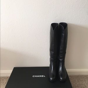 New in box Chanel classic riding high boots black