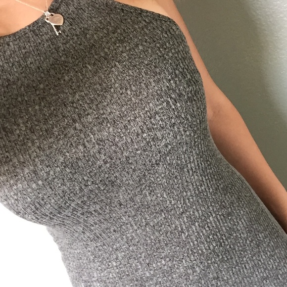 Racer back dress - Picture 3 of 3