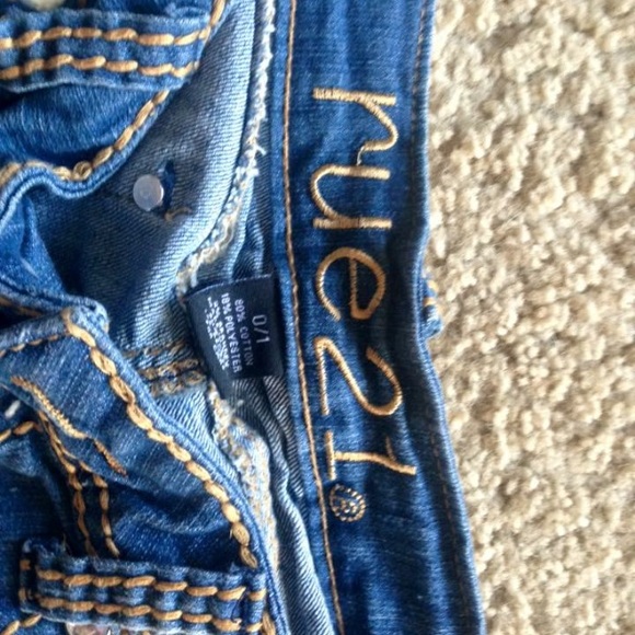 Brand new rue 21 shorts - Picture 2 of 2