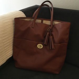 AUTHENTIC COACH BAG