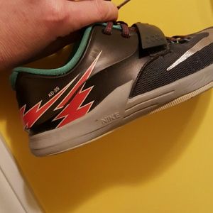 Youth tennis shoes  KD'S