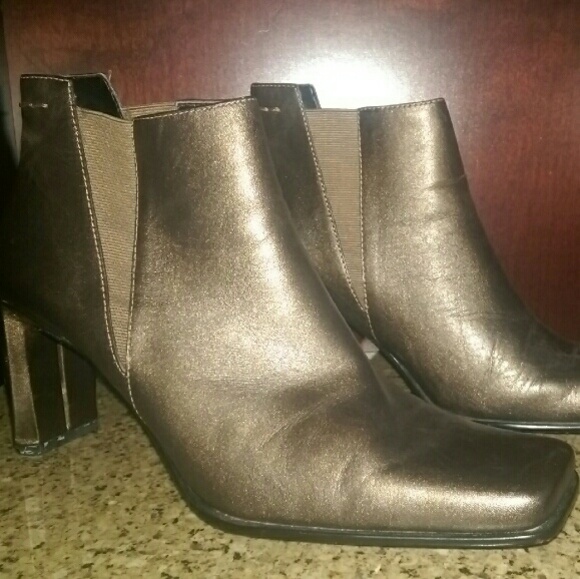 Metallic Color Nine West Ankle Boots