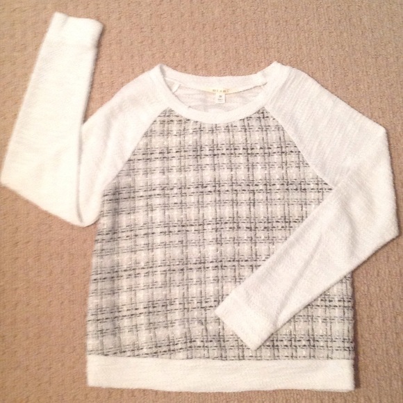 Black and white top.