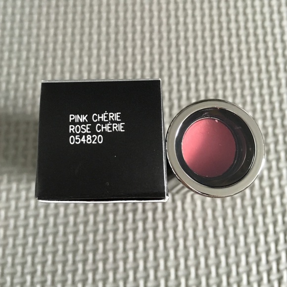 True dimensions Pink Cherie lipstick