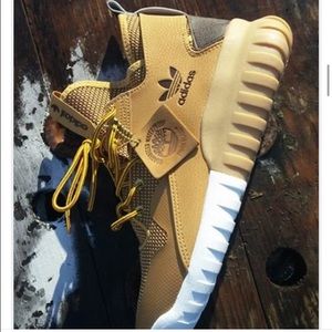 Meet your Posher, Christian