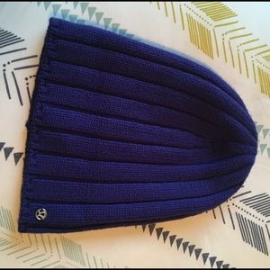 Blissed out toque hat