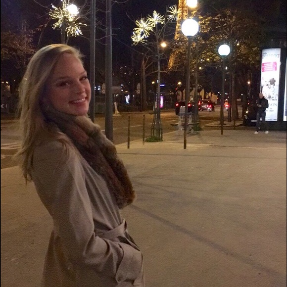 Meet your Posher, Capri