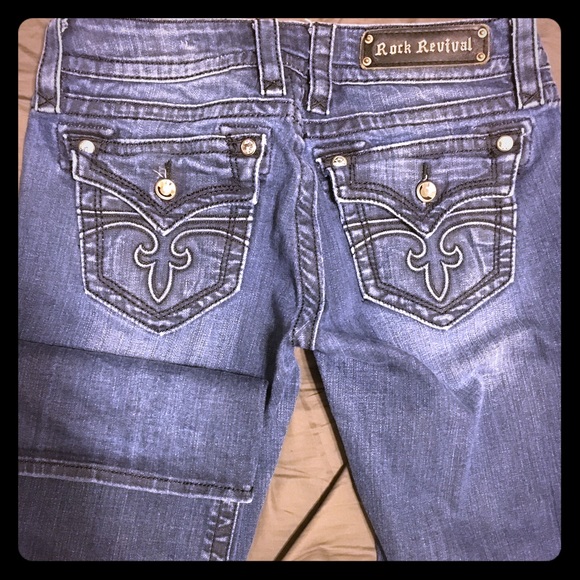 Rock Revival Jeans - Picture 1 of 3