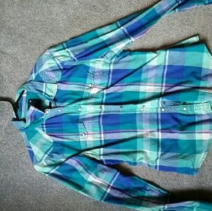 American Eagle shirt