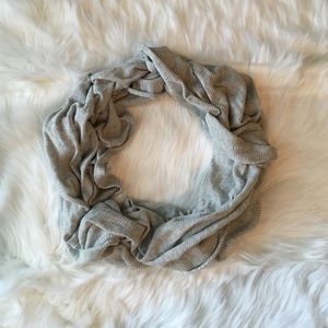 American Eagle Infinity Scarf