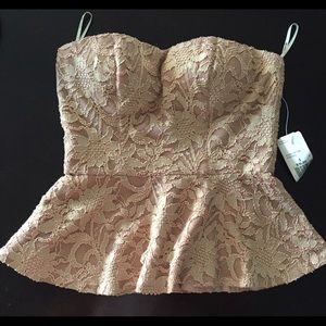 Peplum woven rose-gold tube top