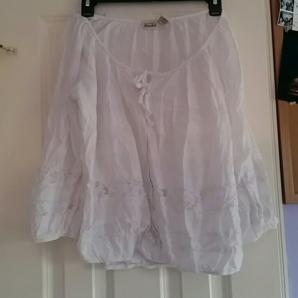 White long sleeve peasant blouse
