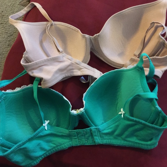 VS Bra Bundle /1 Unk 2 - Picture 2 of 3