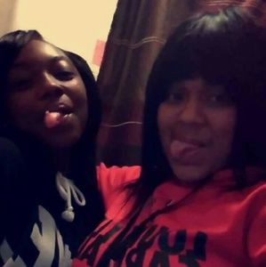 Meet your Posher, Leonna