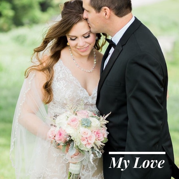 💕I’m Jen. Shop with me! - Picture 2 of 6