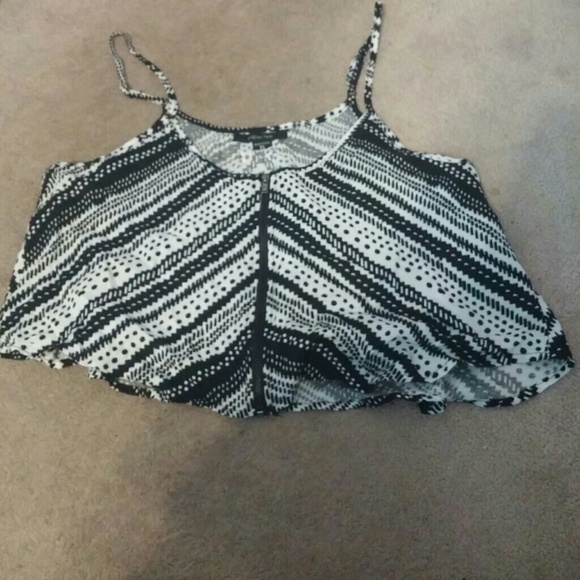 Black and white crop top