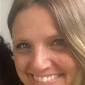 Meet your Posher, Melanee