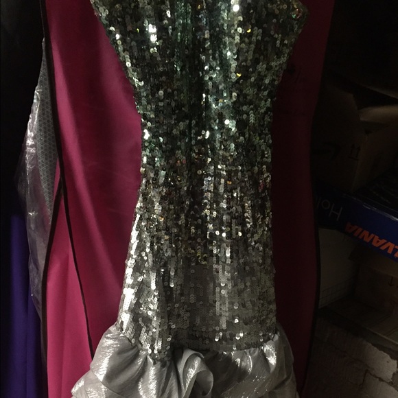 Prom dress! Worn once! - Picture 3 of 3