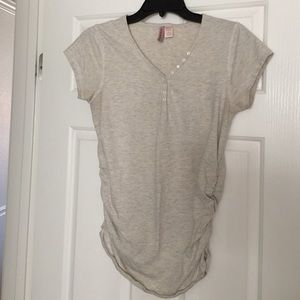 Oatmeal maternity tee