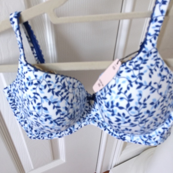 Demi Bra - never worn 💕