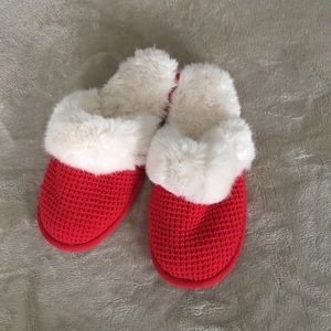 Victoria's Secret fuzzy slippers