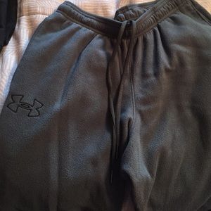 Gray under armour sweatpants