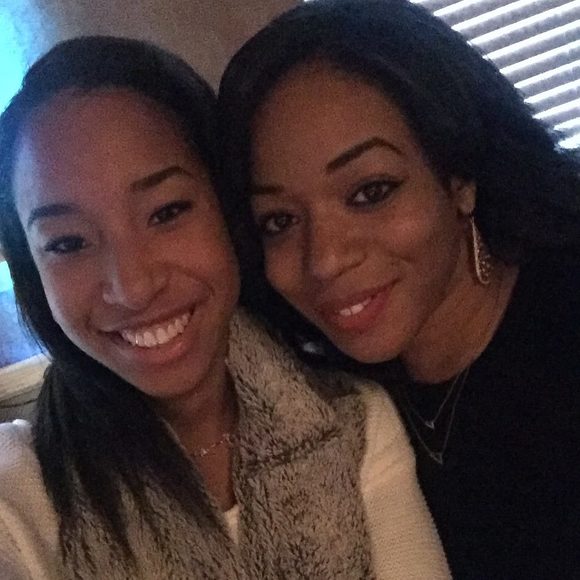 Meet your Posher, Simone - Picture 1 of 1