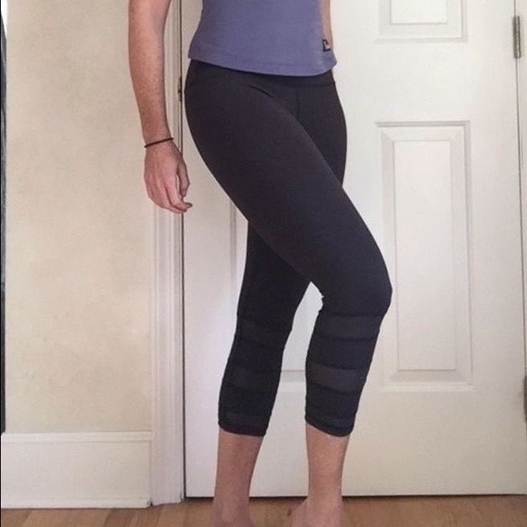 scorpio sol yoga pants
