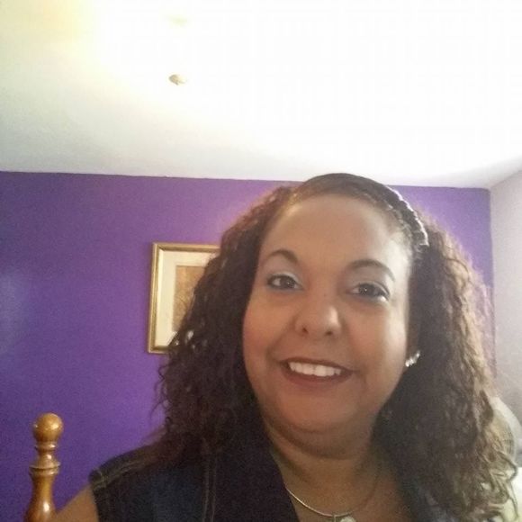 Meet your Posher, Glenda janith