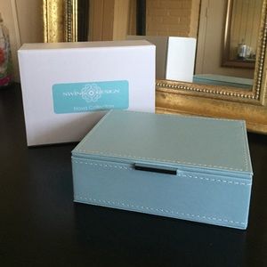 Swing Design Jewelry Box in Blue Mist