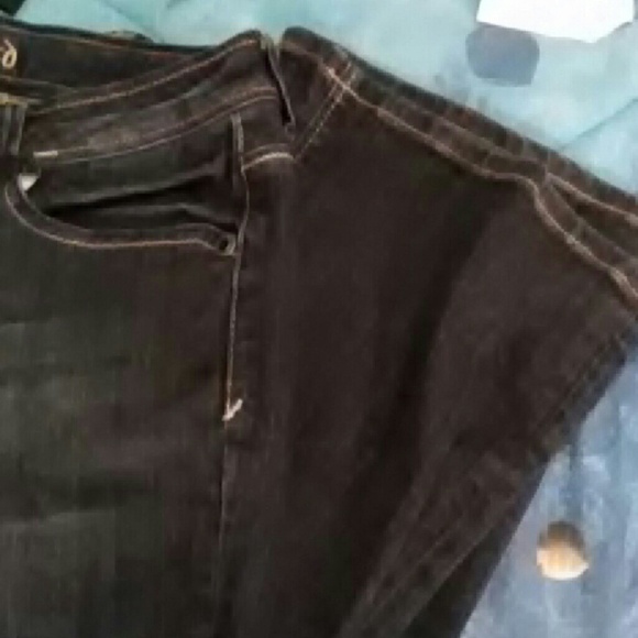 Jeans - Picture 3 of 3