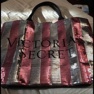 Victoria's Secret Black Friday tote