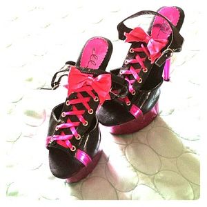 Ellie Hot Metallic Pink Faux Lace up look Dancer