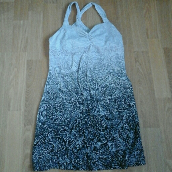 Dress bundle - Picture 2 of 3