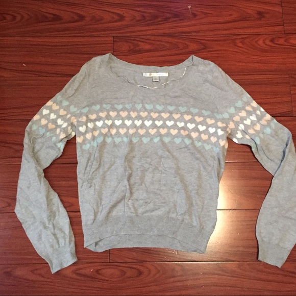 Grey Sweater with a heart print