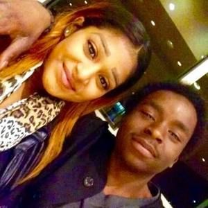 Meet your Posher, Evelyn