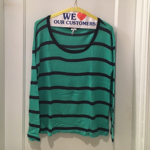 Splendid Sweater Size M