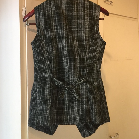 Judy Knapp vest - Picture 4 of 4