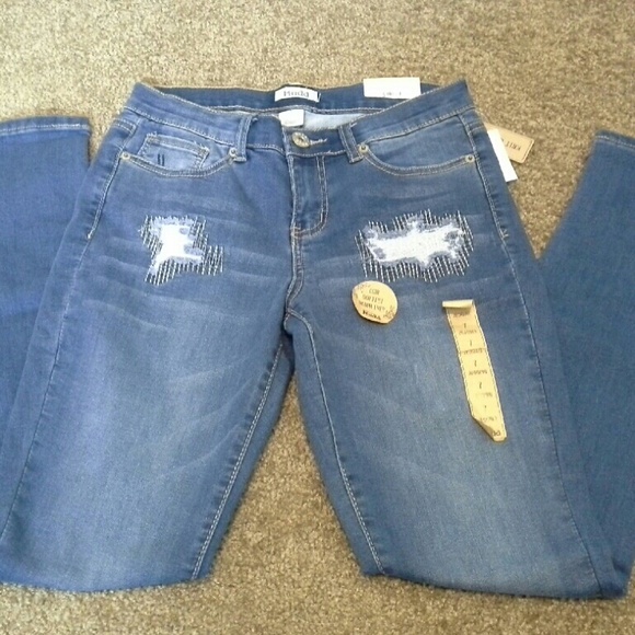 NWT Mudd Skinny Jeggings