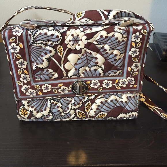 no trades// Vera Bradley purse