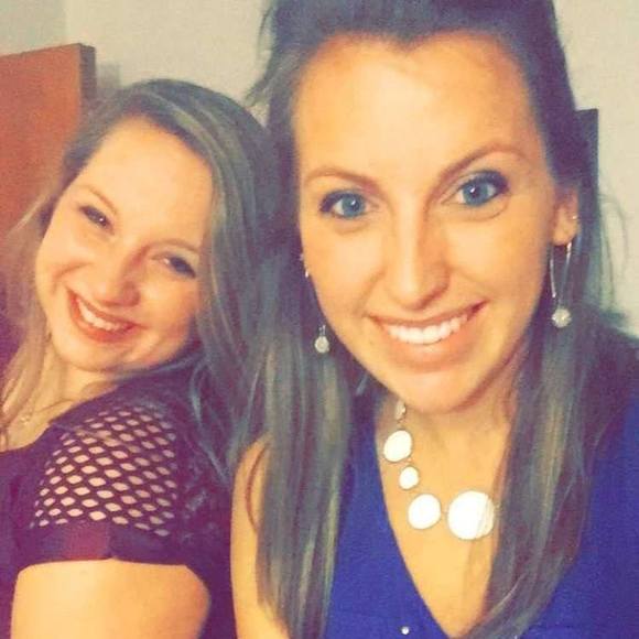 Meet your Posher, Sarah - Picture 1 of 1