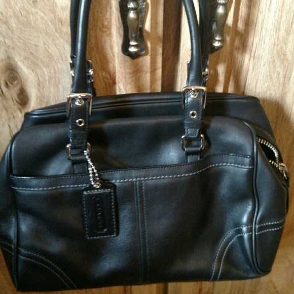 Coach - Picture 1 of 3