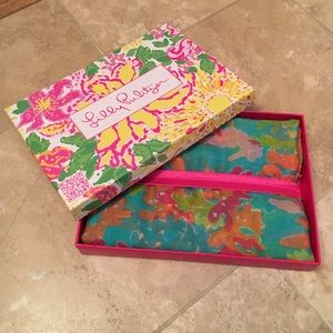 Lilly Pulitzer Murfee Scarf 1 Size